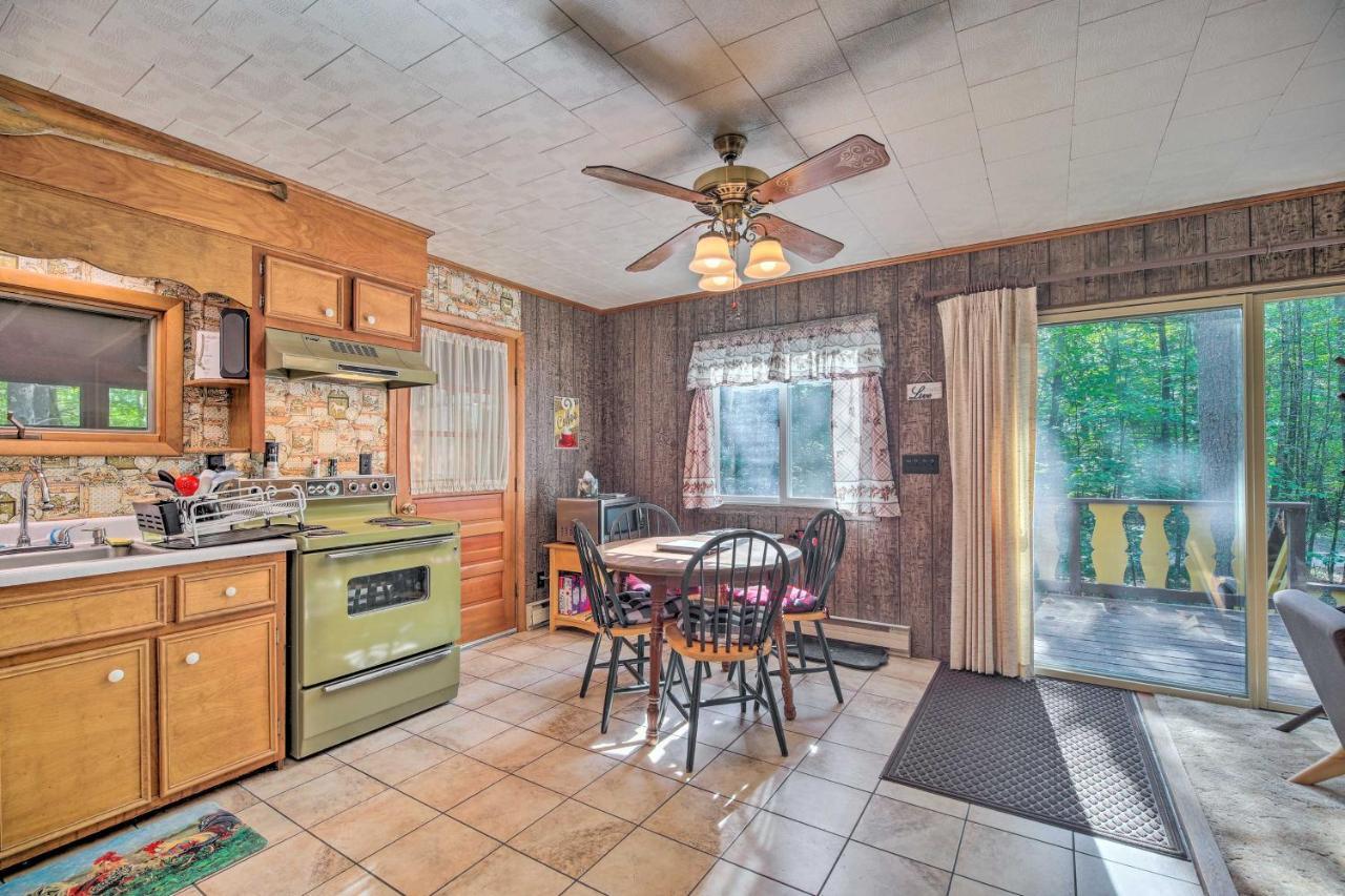 Cozy Adirondacks Cabin Walk To Lake Eaton! Jay ภายนอก รูปภาพ